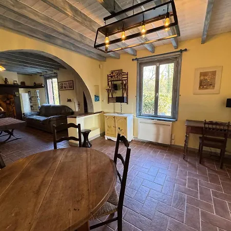 Maison Entiere Sur Ile Privee, Au Coeur Du Marais De Holiday home Tilques