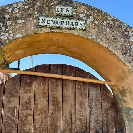 Maison Entiere Sur Ile Privee, Au Coeur Du Marais De Tilques